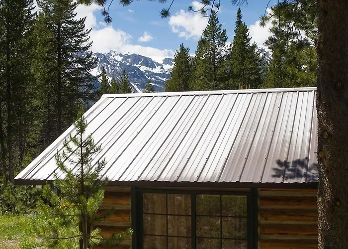 Lodge Colter Bay Village